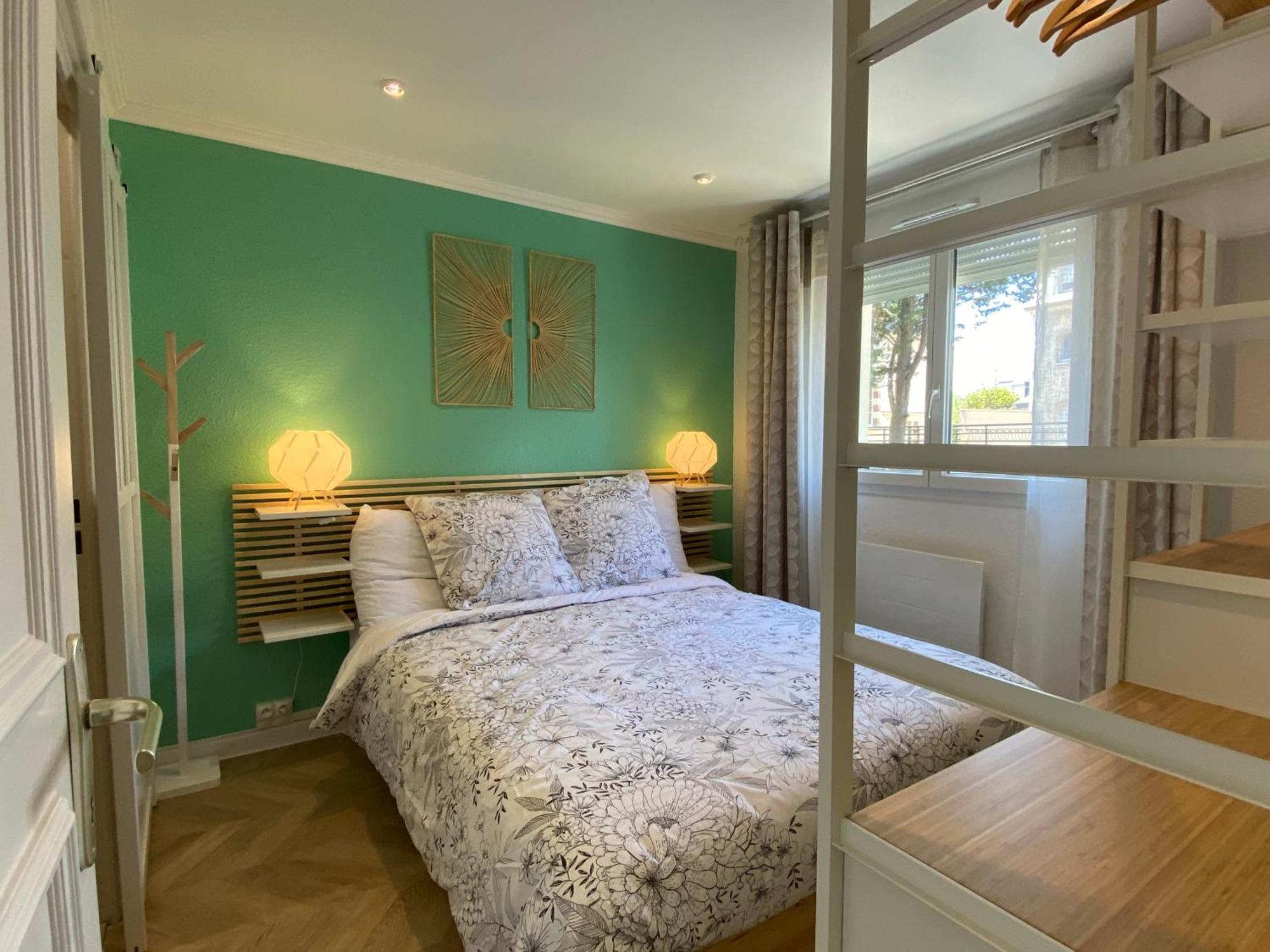 Chaleureux Deux Piece Coeur De Ville Avec Parking Prive Cabourg Kültér fotó
